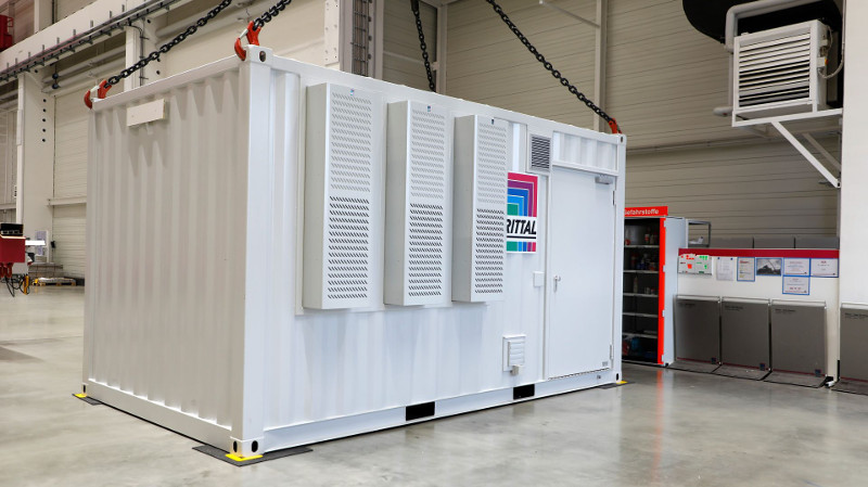 Data Center Container de Rittal con tecnología de refrigeración Blue e+